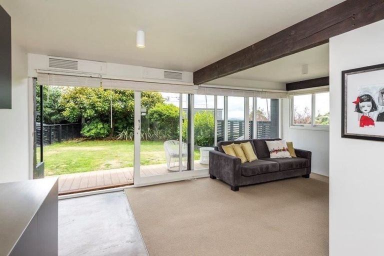 Photo of property in 65 Cannon Hill Crescent, Mount Pleasant, Christchurch, 8081