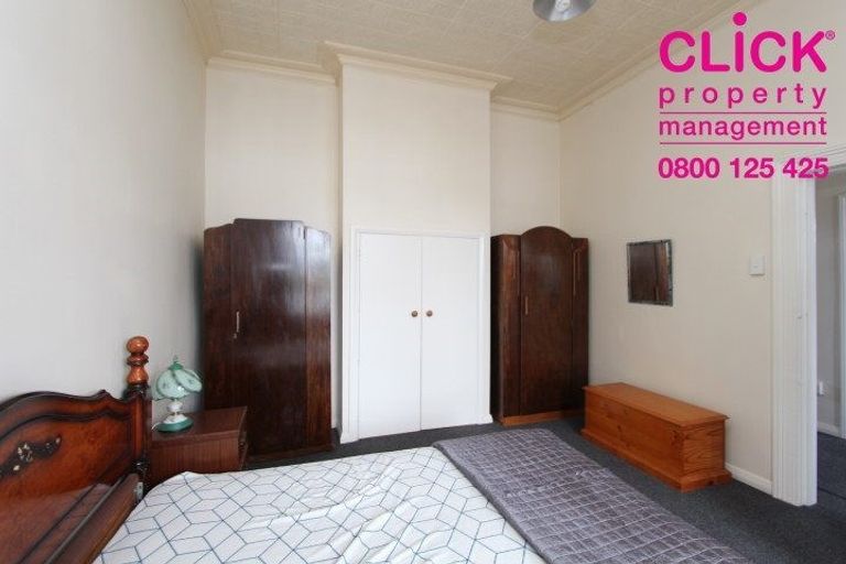 Photo of property in 111 Macandrew Road, South Dunedin, Dunedin, 9012