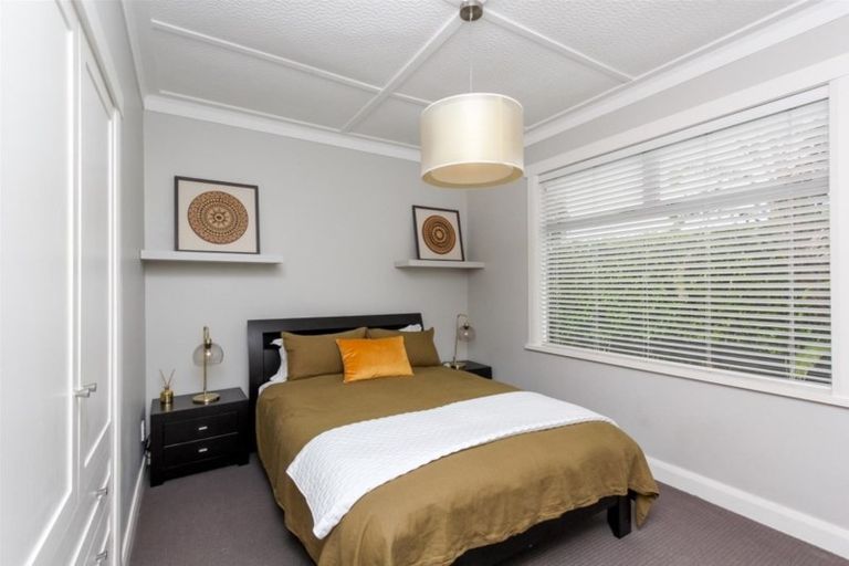 Photo of property in 30 Nobs Line, Strandon, New Plymouth, 4312