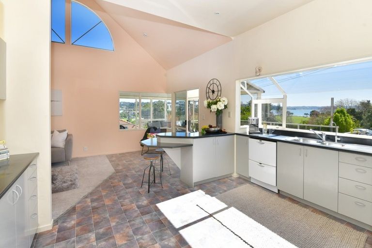 Photo of property in 193 Brightside Road, Stanmore Bay, Whangaparaoa, 0932