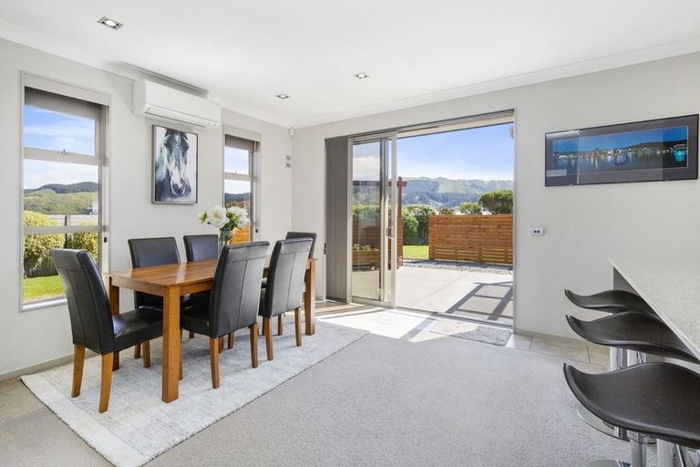 Photo of property in 101 Bing Lucas Drive, Tawa, Wellington, 5028