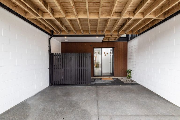 Photo of property in 118 Te Oneroa Way, Long Bay, Auckland, 0630