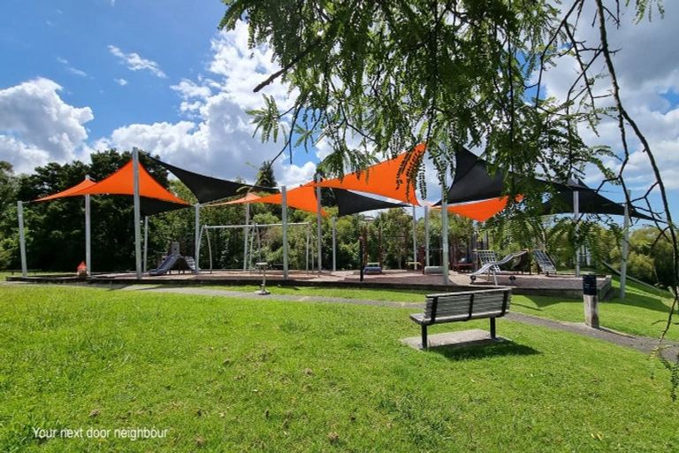 Photo of property in 58 Mcdowell Crescent, Hillcrest, Auckland, 0627