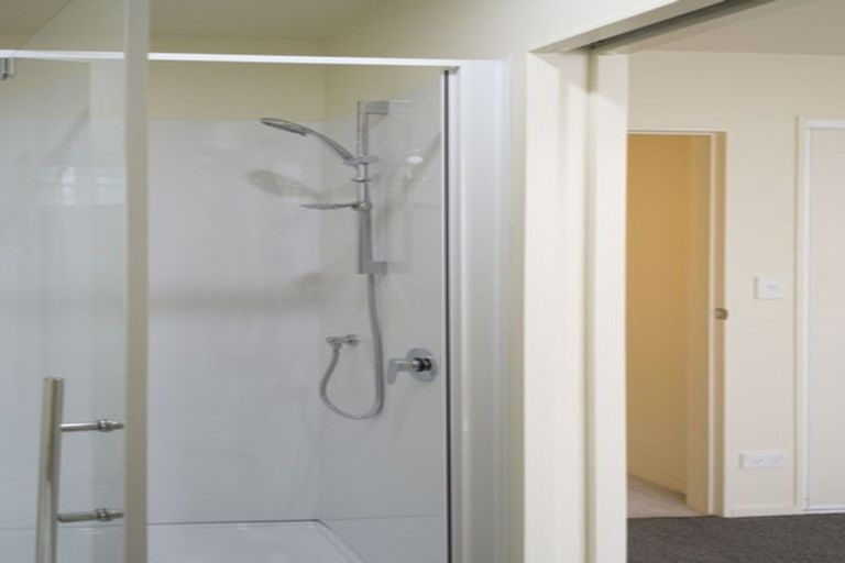 Photo of property in Pirie Street Townhouses, 18/35 Pirie Street, Mount Victoria, Wellington, 6011