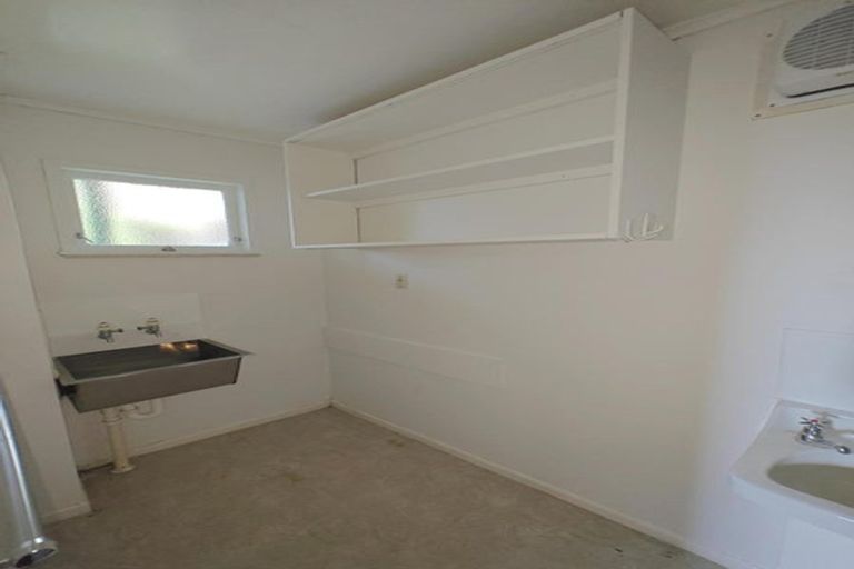 Photo of property in 54 Farnham Street, Mornington, Wellington, 6021