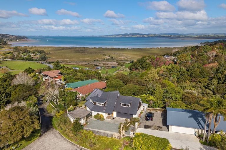 Photo of property in 24 Boeing Road, Onerahi, Whangarei, 0110
