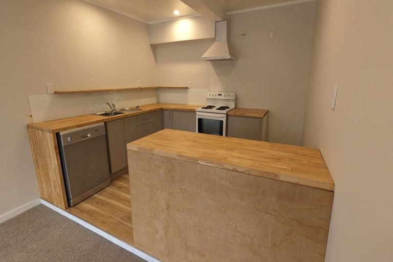 Photo of property in 28a Henry Street, Kilbirnie, Wellington, 6022