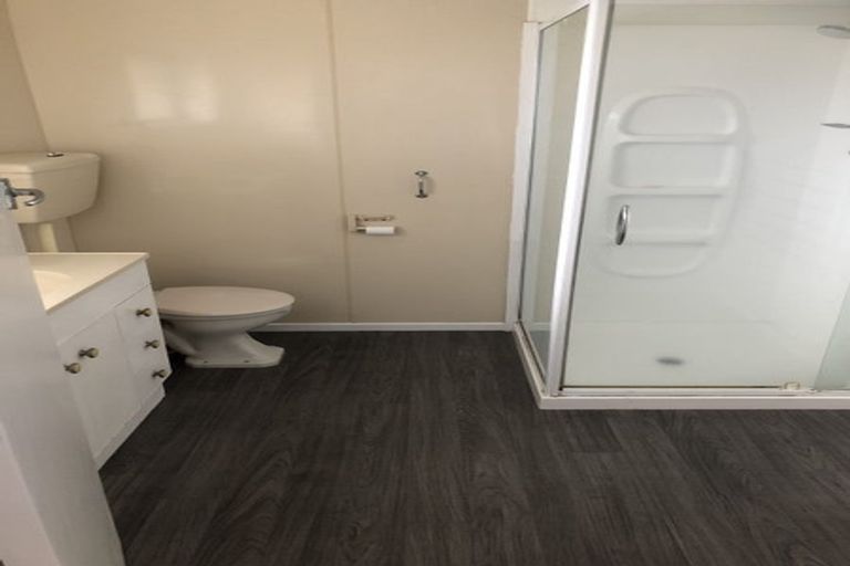 Photo of property in 52c Heath Street, St Andrews, Hamilton, 3200