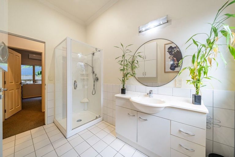 Photo of property in 9a Mccarthy Grove, Clouston Park, Upper Hutt, 5018