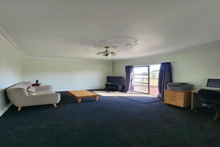 Photo of property in 143 Ngamotu Road, Spotswood, New Plymouth, 4310