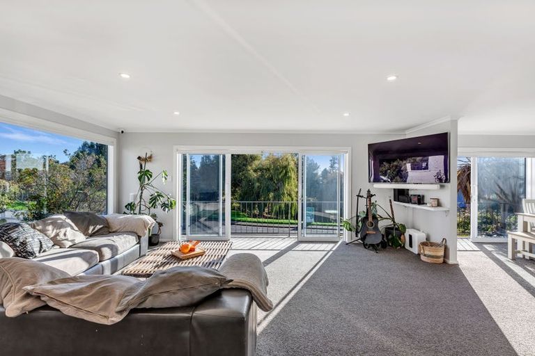 Photo of property in 16 Mitre Street, Gore, 9710