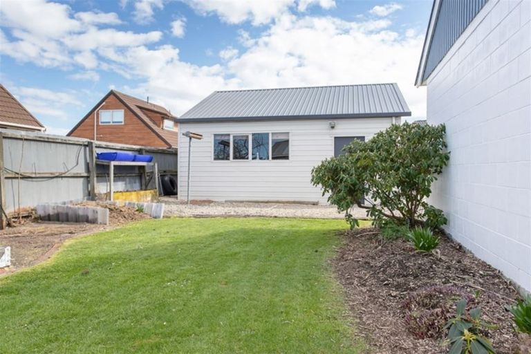 Photo of property in 9 Beeston Place, Redwood, Christchurch, 8051