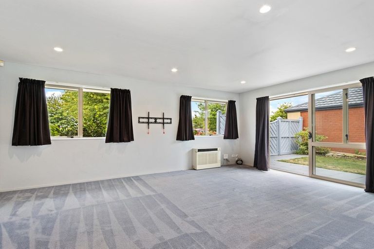 Photo of property in 4 Forgan Lane, Halswell, Christchurch, 8025