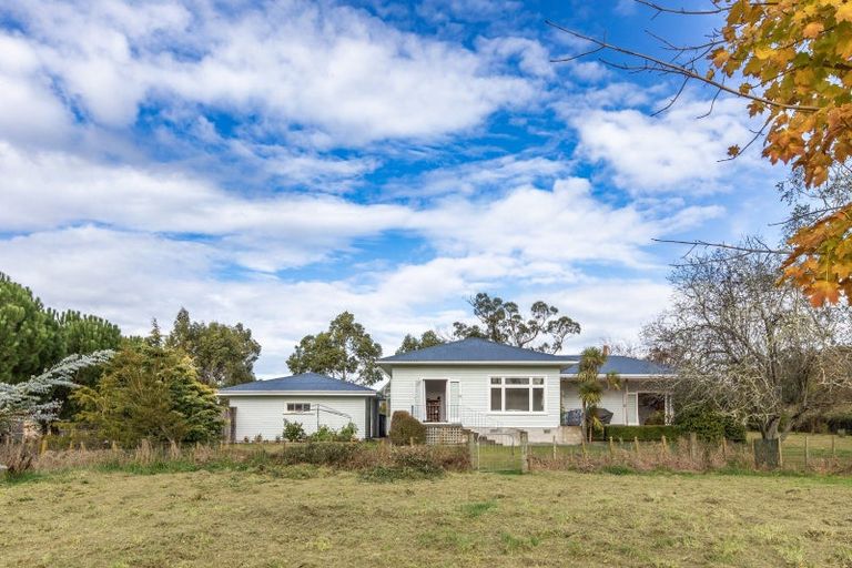 Photo of property in 66 Watts Street, Waipawa, 4210
