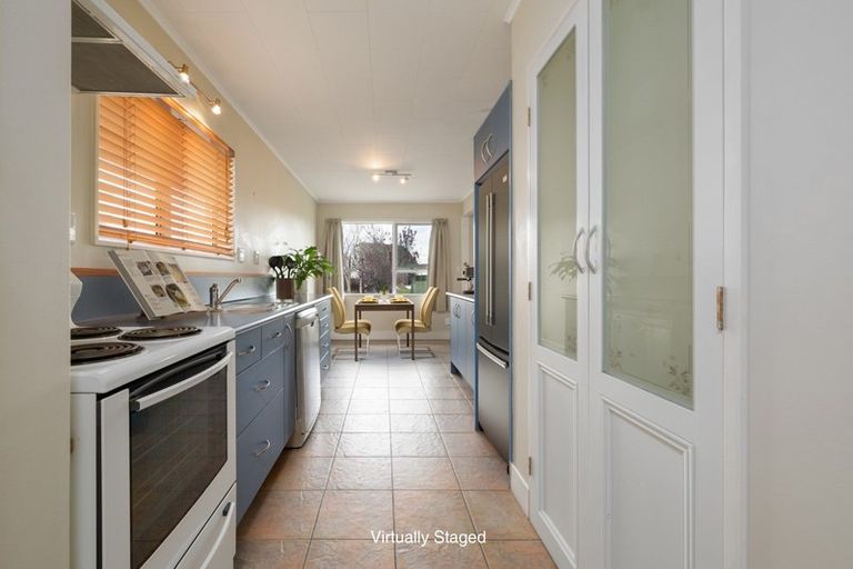 Photo of property in 17 Ryan Crescent, Greenmeadows, Napier, 4112