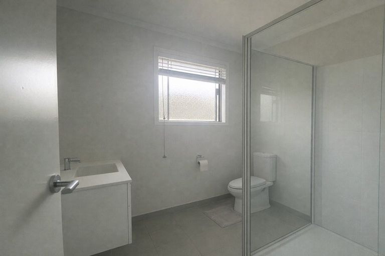 Photo of property in 6 Akeake Lane, Manurewa, Auckland, 2102