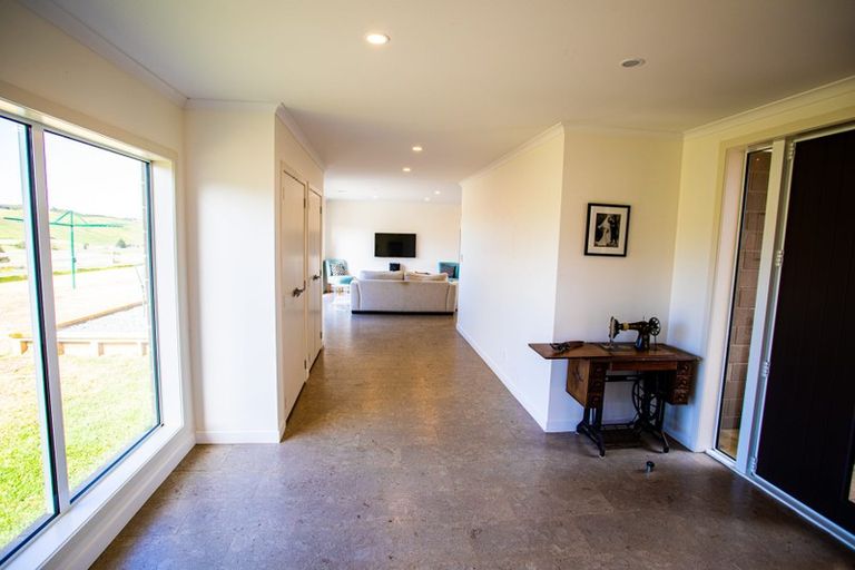 Photo of property in 3354 Kaipara Coast Highway, Glorit, Warkworth, 0984