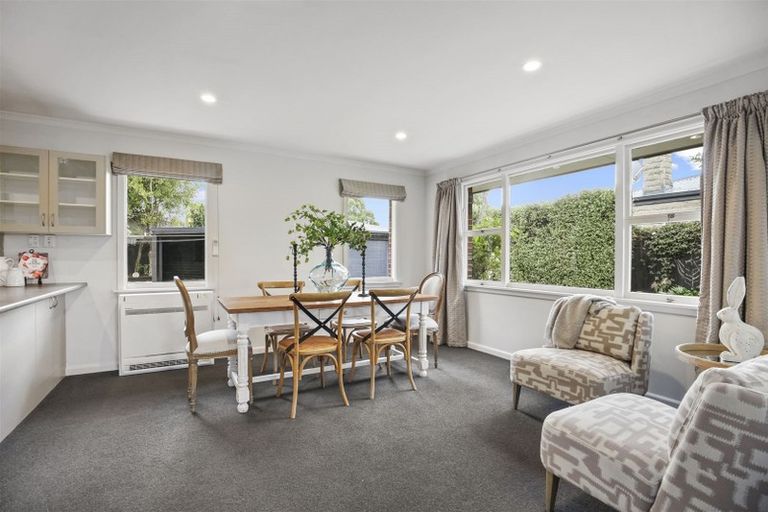 Photo of property in 9 Oakfield Street, Burnside, Christchurch, 8053