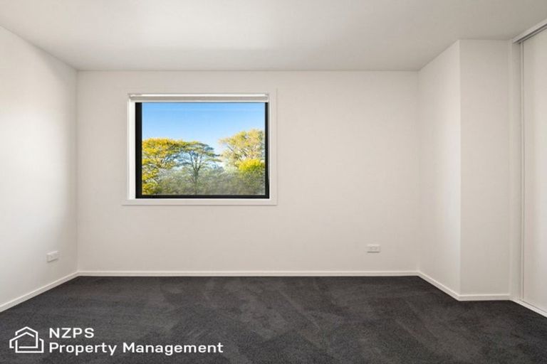 Photo of property in 2 Dallas Lane, Caversham, Dunedin, 9012