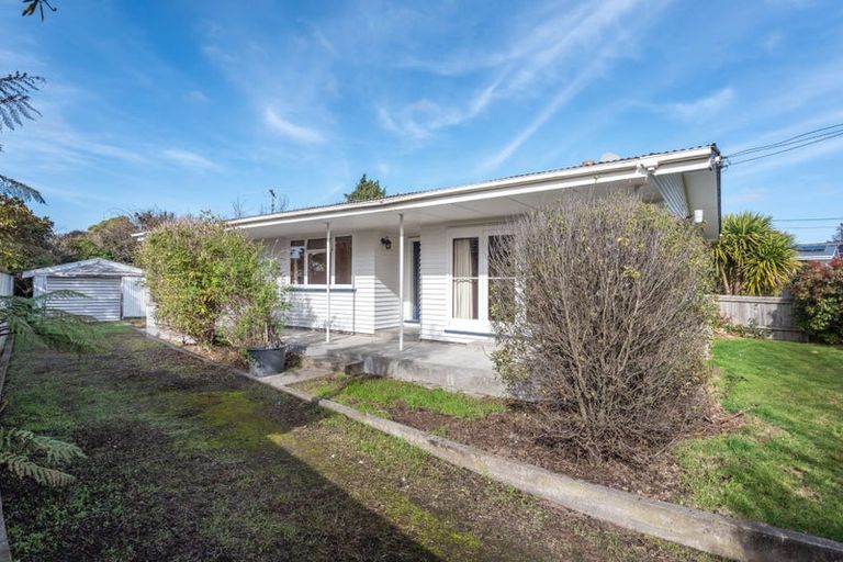 Photo of property in 64 Hudson Street, Bryndwr, Christchurch, 8053