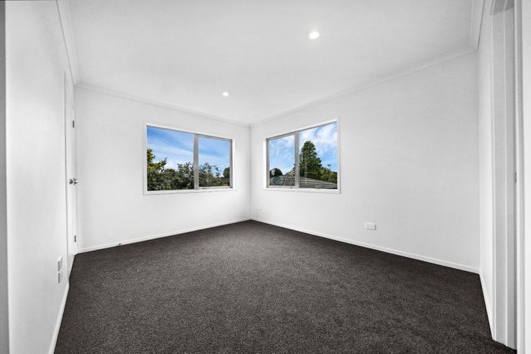 Photo of property in 5 Frank Evans Place, Henderson, Auckland, 0610