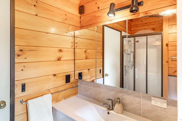 Photo of property in 12 Bens Place, Springvale, Whanganui, 4501