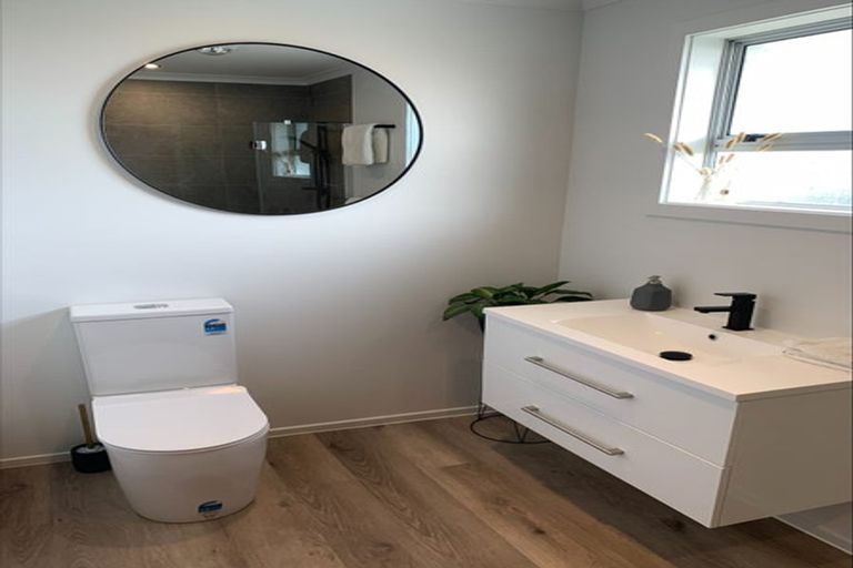 Photo of property in 50 Kilmarnock Street, Wallacetown, 9816