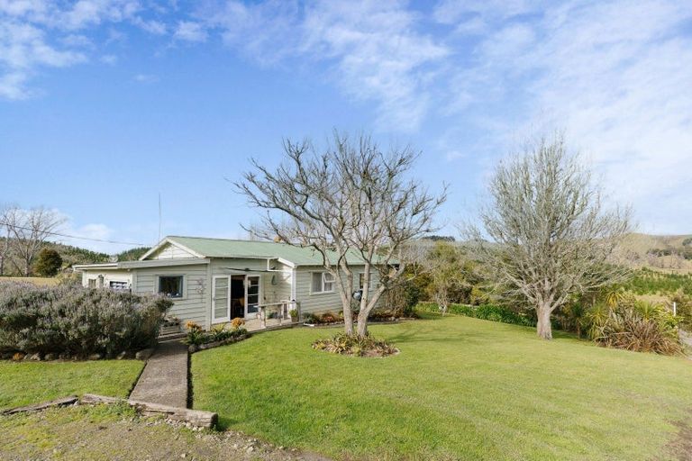 Photo of property in 2192 Omana Road, Pukehuia, Tangiteroria, 0381