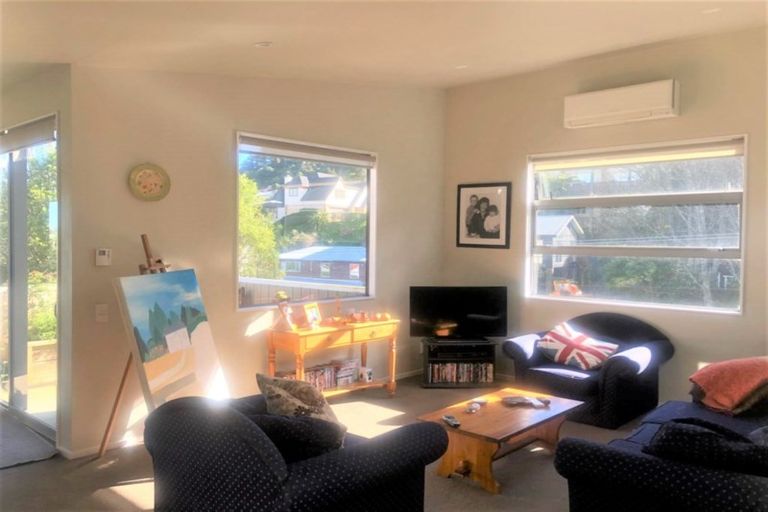 Photo of property in 4 Poona Street, Khandallah, Wellington, 6035