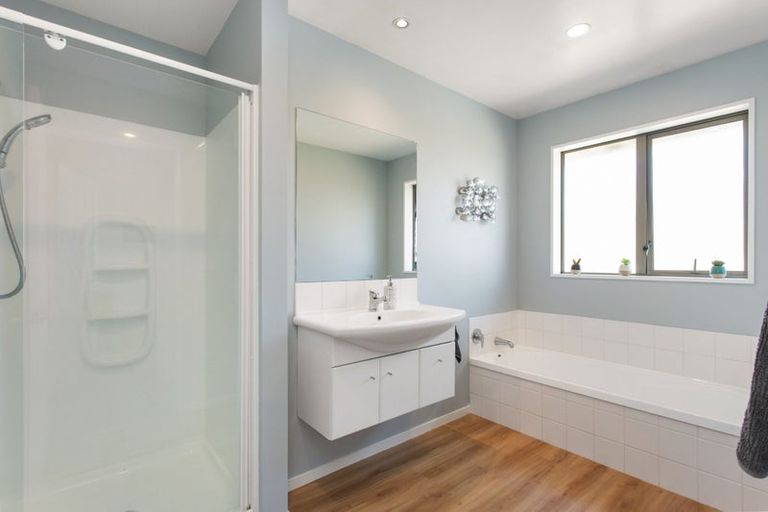 Photo of property in 53 Grimseys Road, Redwood, Christchurch, 8051