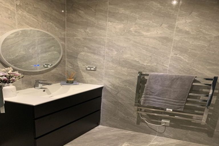 Photo of property in 19 Bushfield Drive, Flat Bush, Auckland, 2019