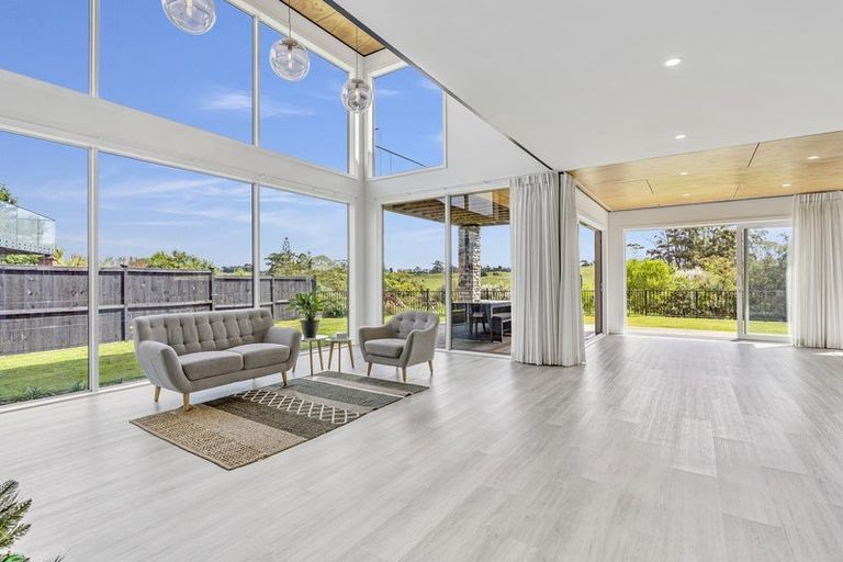 Photo of property in 88 Hayfield Way, Karaka, Papakura, 2113