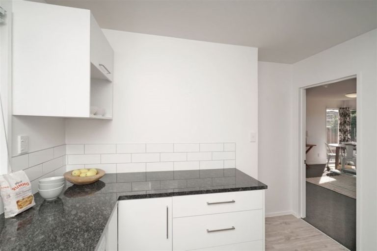 Photo of property in 1/52 Selwyn Street, Somerfield, Christchurch, 8024