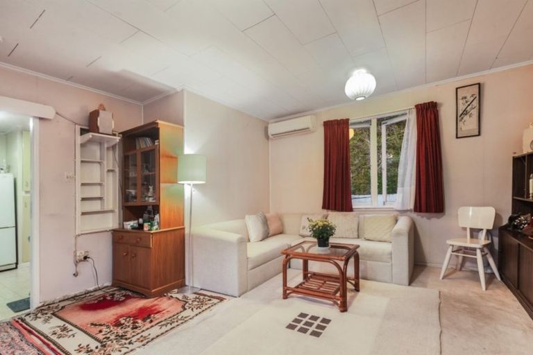 Photo of property in 75 Fourth Avenue, Woodhill, Whangarei, 0110