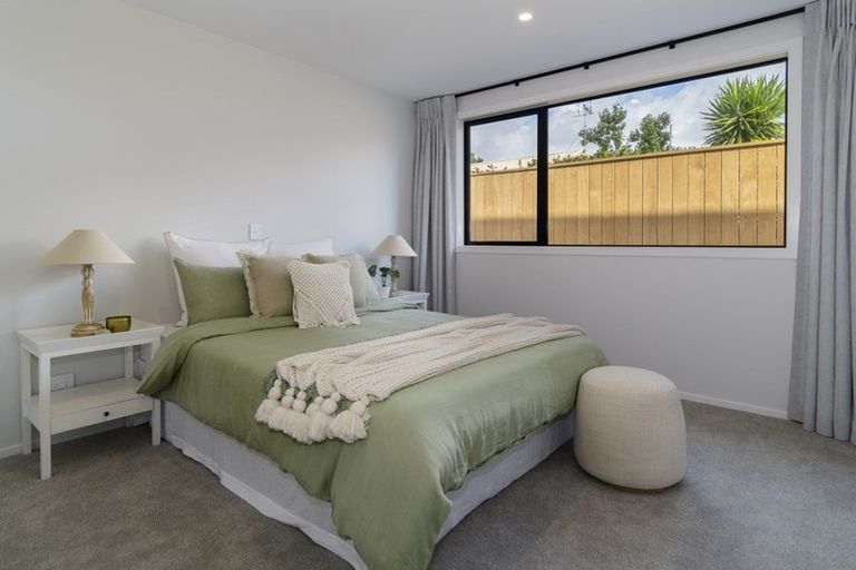 Photo of property in 337 Devonport Road, Tauranga, 3110