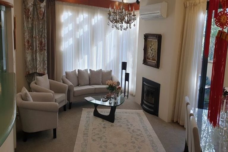 Photo of property in 87 Fernhill Way, Oteha, Auckland, 0632