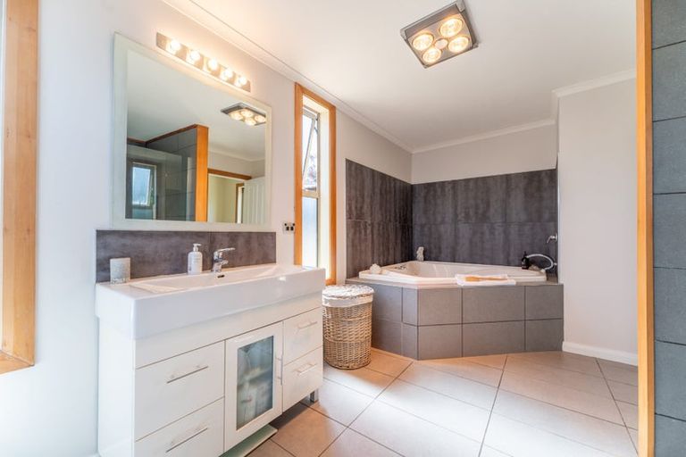 Photo of property in 4 Melton Street, Watlington, Timaru, 7910