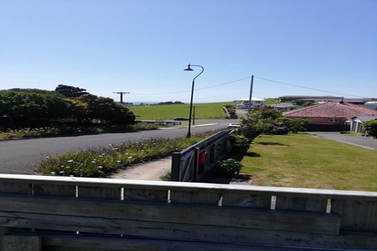 Photo of property in 5 Jersey Place, Bell Block, New Plymouth, 4312