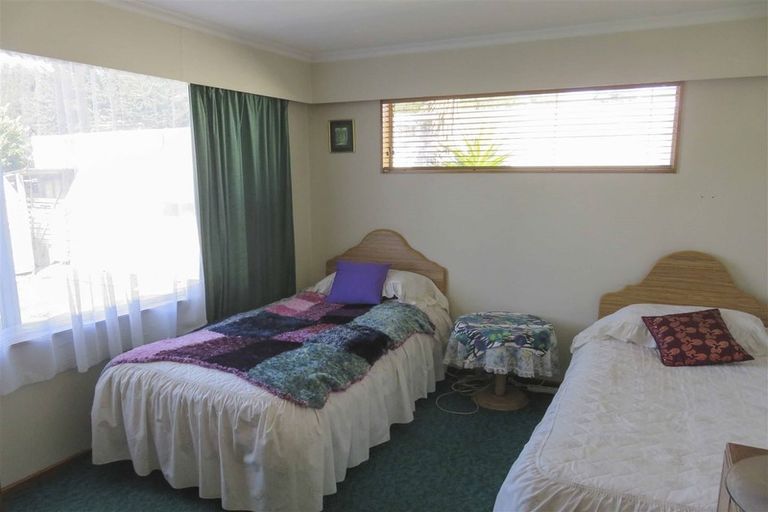 Photo of property in 145 Mcquarrie Street, Kingswell, Invercargill, 9812