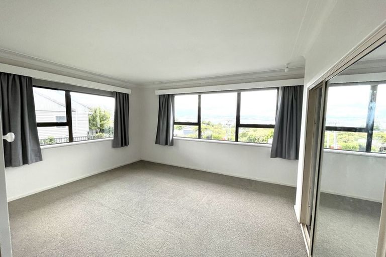 Photo of property in 10 Fenton Terrace, Cockle Bay, Auckland, 2014