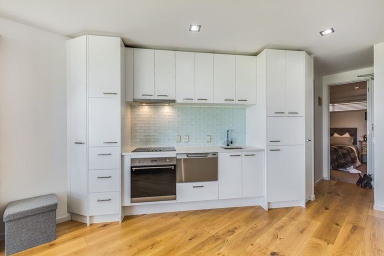 Photo of property in 17 Blake Lane, Dairy Flat, Albany, 0794