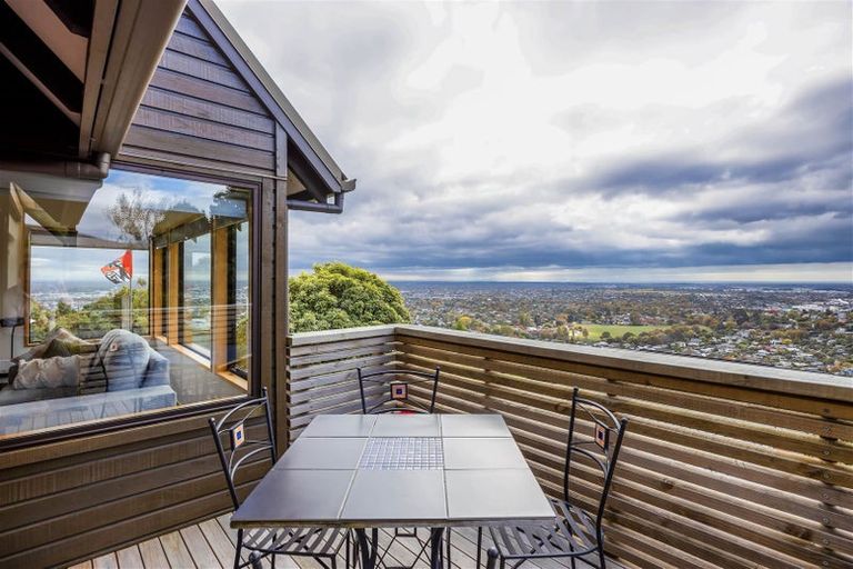 Photo of property in 85a Huntsbury Avenue, Huntsbury, Christchurch, 8022