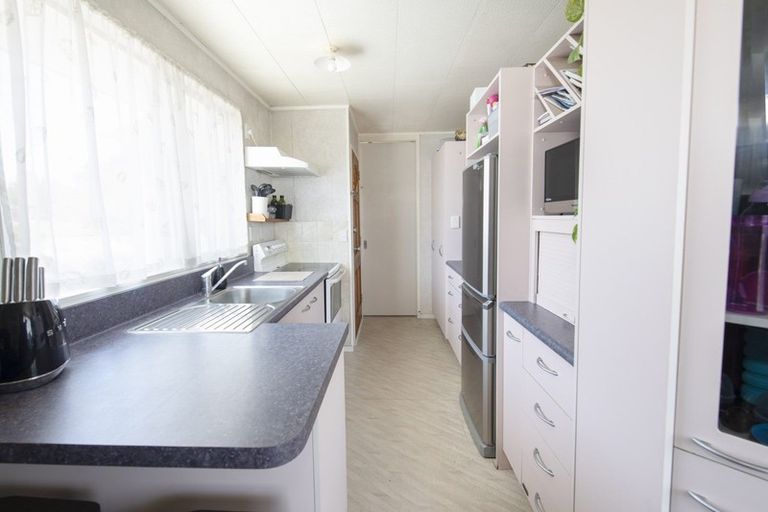 Photo of property in 16/2 Perry Crescent, Greenmeadows, Napier, 4112