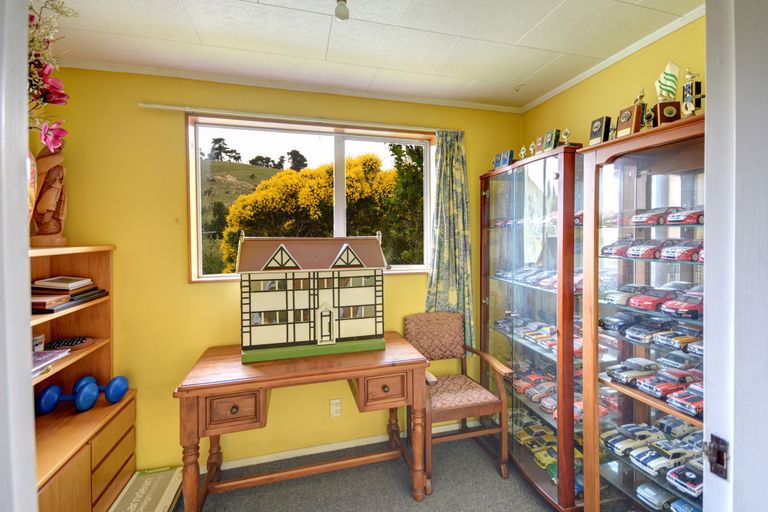 Photo of property in 21 Pakihau Road, Harington Point, Dunedin, 9077