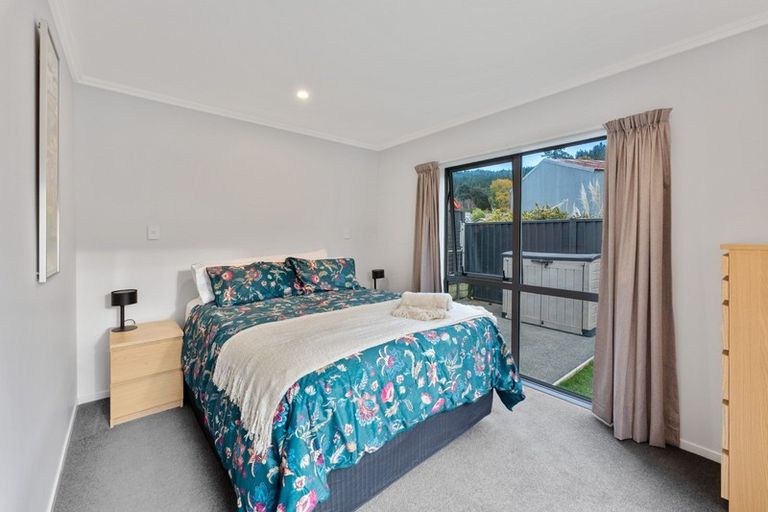 Photo of property in 19 Somerby Mews, Silverstream, Upper Hutt, 5019