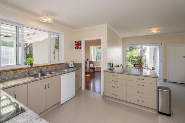 Photo of property in 84 Macarthur Street, Levin, 5510