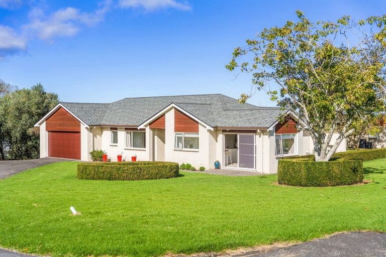 Photo of property in 61b Whatapaka Road, Karaka, Papakura, 2580