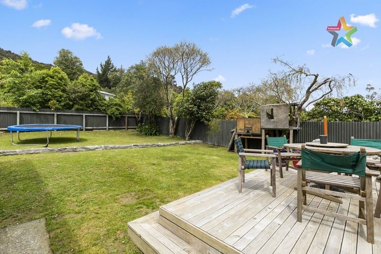 Photo of property in 90 Hair Street, Wainuiomata, Lower Hutt, 5014