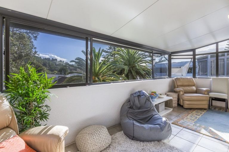 Photo of property in 15e Puriri Avenue, Orewa, 0931