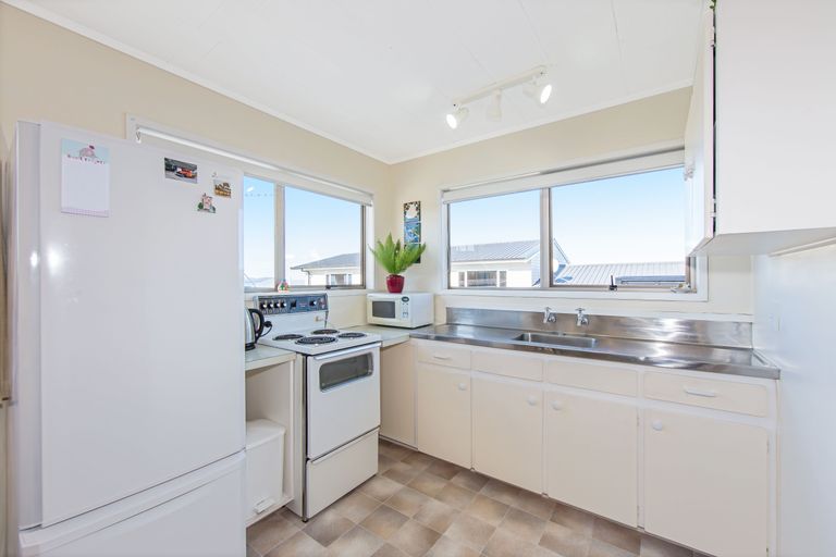 Photo of property in 19b Rawhiti Place, Snells Beach, 0920